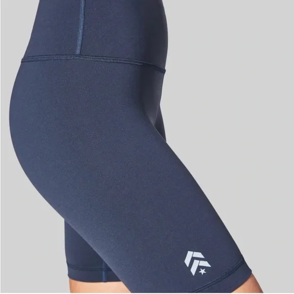 NWT Lululemon Wunder Train High Rise Short 8" true navy blue - Picture 3 of 16